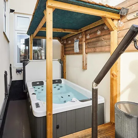 Host & - Salt Rock Retreat * Skelton (North Yorkshire)