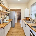 Feriehus Host & - Salt Rock Retreat Skelton (North Yorkshire)